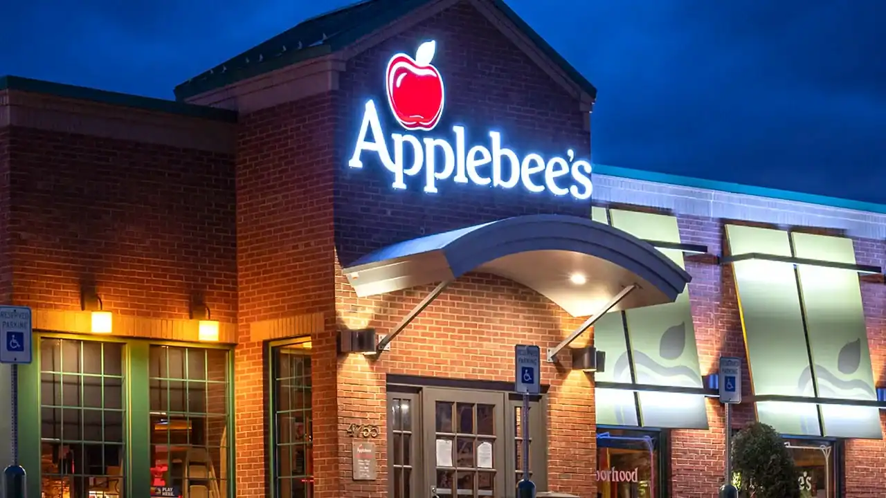 Applebee's Hidden Fees Class Action Lawsuit